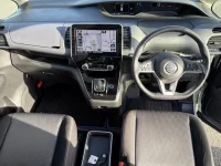 Nissan SERENA лот № 3006 оценка 4  с аукциона в Японии 3