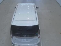 Nissan SERENA лот № 3006 оценка 4  с аукциона в Японии 2