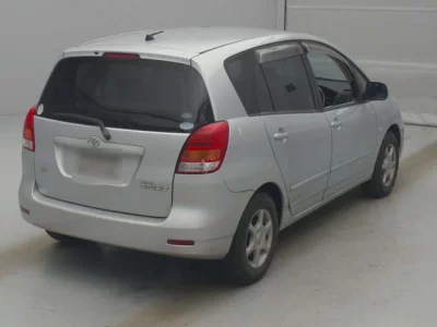 Toyota COROLLA SPACIO