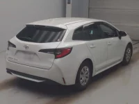 Toyota COROLLA TOURING лот № 2015 оценка 5  с аукциона в Японии 1