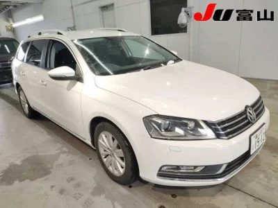 Volkswagen PASSAT VARIANT