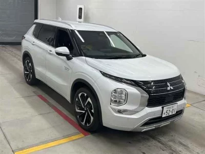 Mitsubishi OUTLANDER PHEV