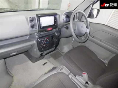 Mitsubishi MINICAB VAN