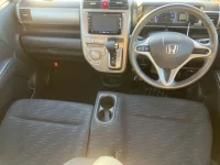 Honda ZEST лот № 1004 оценка RA  с аукциона в Японии 3