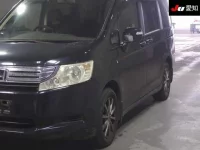 Honda STEP WAGON лот № 30042 оценка 3.5  с аукциона в Японии 6