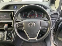 Toyota NOAH лот № 30098 оценка 4  с аукциона в Японии 6