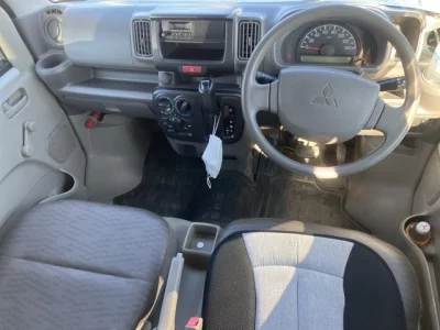 Mitsubishi MINICAB VAN