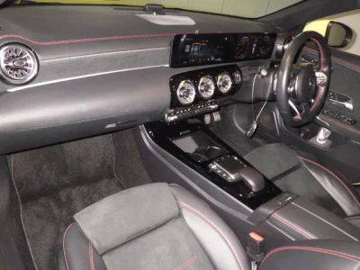 Mercedes-Benz CLA CLASS