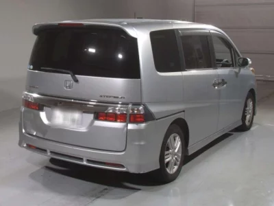 Honda STEP WAGON