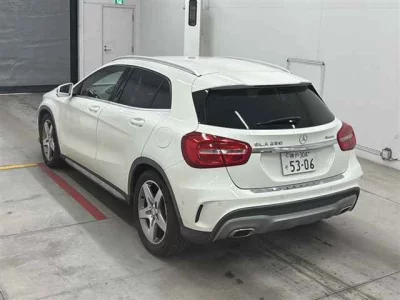 Mercedes-Benz GLA CLASS