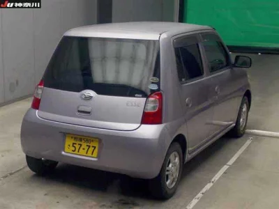 Daihatsu Esse