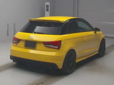 Audi S1