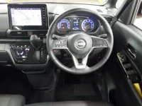 Nissan ROOX лот № 3004 оценка 3.5  с аукциона в Японии 4