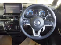 Nissan ROOX лот № 3007 оценка 5  с аукциона в Японии 4