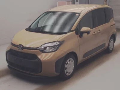 Toyota SIENTA  с аукциона в Японии
