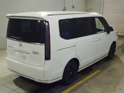 Honda STEP WAGON  с аукциона в Японии