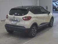 Renault Captur лот № 1410 оценка 4  с аукциона в Японии 1