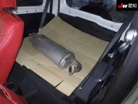 Suzuki JIMNY SIERRA лот № 4013 оценка 4  с аукциона в Японии 3