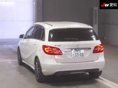 Mercedes-Benz B CLASS