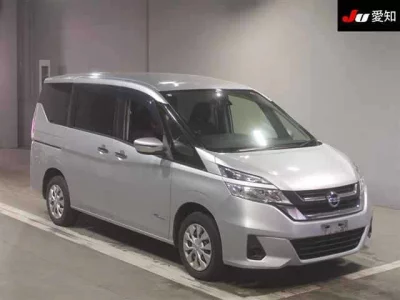 Nissan SERENA  с аукциона в Японии