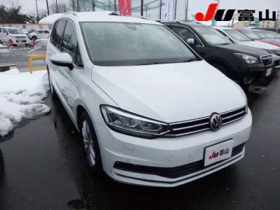 Volkswagen GOLF TOURAN