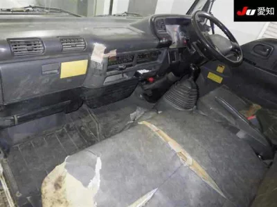 Isuzu TRUCK  с аукциона в Японии