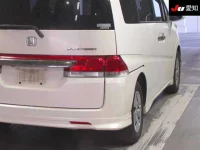 Honda STEP WAGON лот № 30192 оценка 3.5  с аукциона в Японии 7