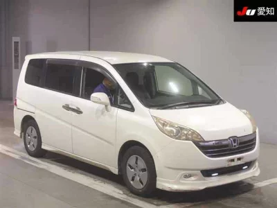 Honda STEP WAGON  с аукциона в Японии