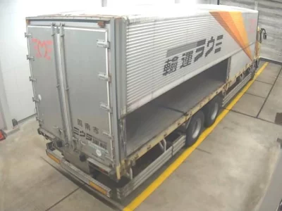 Mitsubishi FUSO TRUCK