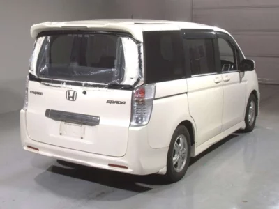 Honda STEP WAGON
