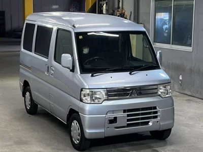 Mitsubishi MINICAB VAN