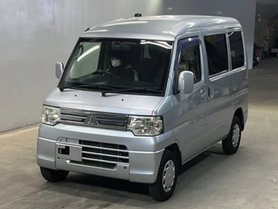 Mitsubishi MINICAB VAN
