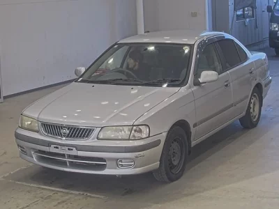 Nissan SUNNY