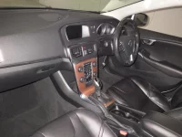 Volvo V40 лот № 316 оценка 4  с аукциона в Японии 2