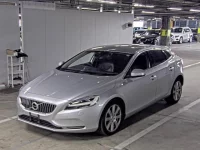 Volvo V40 лот № 316 оценка 4  с аукциона в Японии 3
