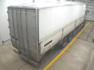 Isuzu TRUCK  с аукциона в Японии