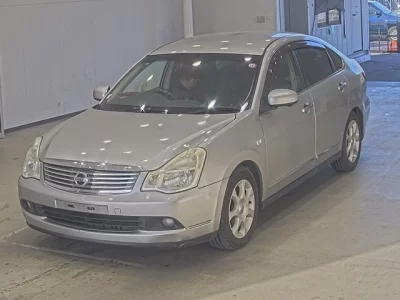 Nissan SYLPHY  с аукциона в Японии