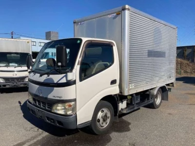 Hino DUTRO  с аукциона в Японии