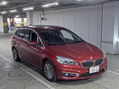 BMW 2-Series  с аукциона в Японии