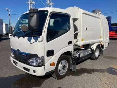 Hino DUTRO  с аукциона в Японии