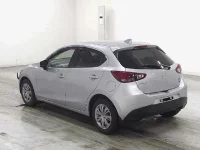 Mazda DEMIO лот № 3058 оценка 4.5  с аукциона в Японии 1