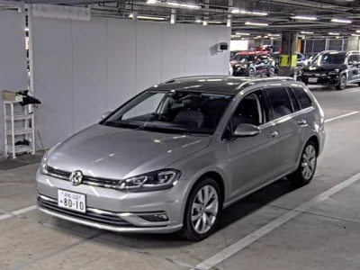 Volkswagen GOLF VARIANT
