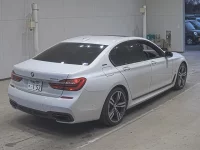 BMW 7-Series лот № 1727 оценка 4.5  с аукциона в Японии 1