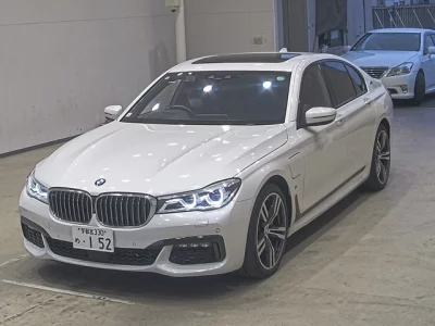 BMW 7-Series  с аукциона в Японии