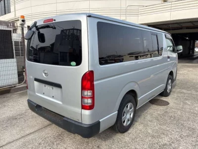 Toyota REGIUS ACE VAN