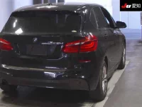 BMW 2-Series лот № 30254 оценка 3.5  с аукциона в Японии 7