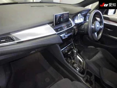 BMW 2-Series  с аукциона в Японии