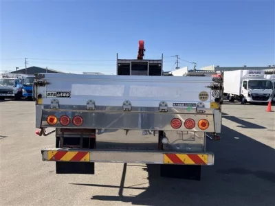 Isuzu TRUCK  с аукциона в Японии