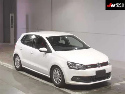 Volkswagen POLO  с аукциона в Японии