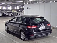 Volkswagen GOLF лот № 1 оценка 4  с аукциона в Японии 4